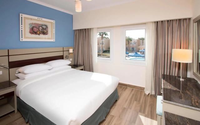 Отель Swiss Inn Resort Hurghada