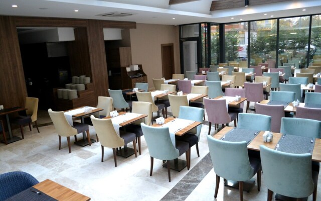 Engin Otel