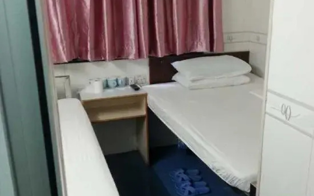 Star light hotel