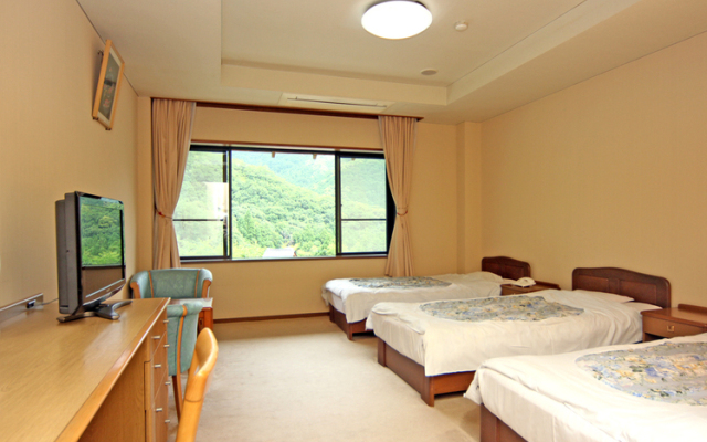 Tsurunoyu Onsen