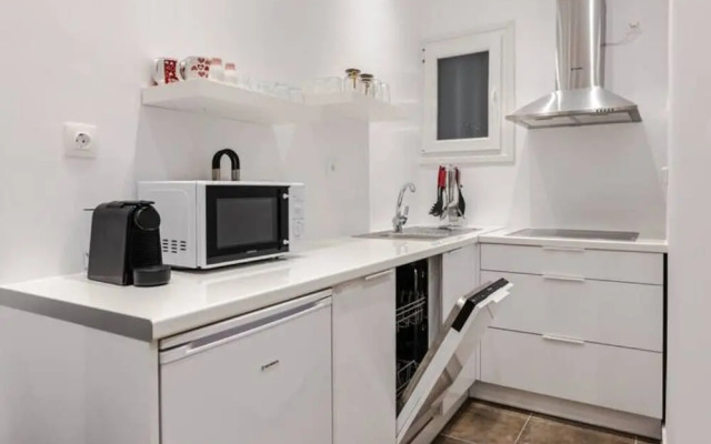 Bijou apartment in Glyfada center