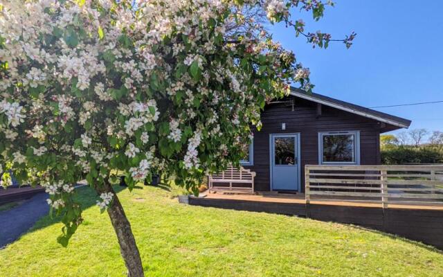 Avallon Lodges
