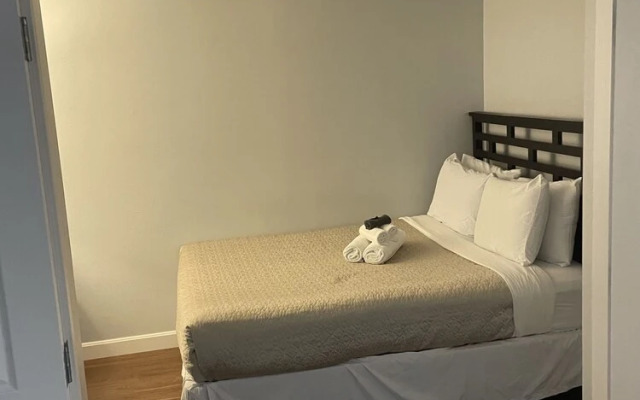 Close to Tufts Medical Center Boston