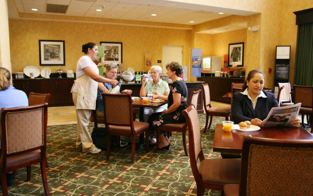 Hampton Inn and Suites Dobson