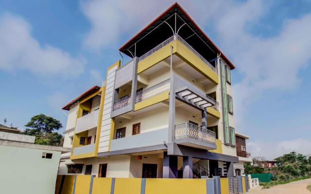 Oyo 80137 Safura Residency