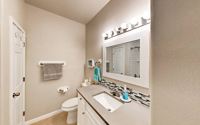 Serene #302 - 2 Br Condo