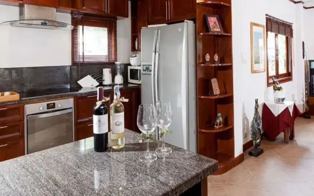 4 Bedroomed Villa In Chaweng P2 SDV194-By Samui Dream Villas