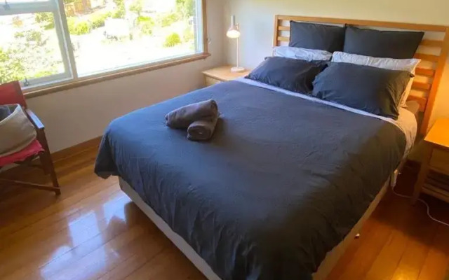 Coningham Beach House