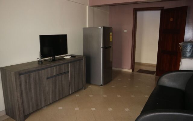 Ridge Over Suites
