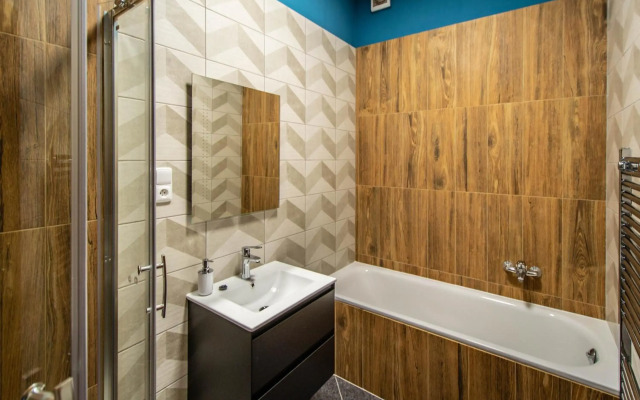 National Museum 3BDR Golden Stork Spot