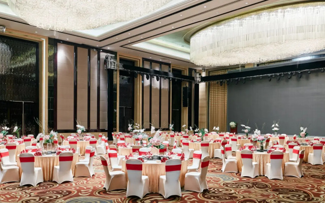 Intercontinental Shijiazhuang by IHG