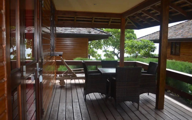 Moorea Golf Lodge