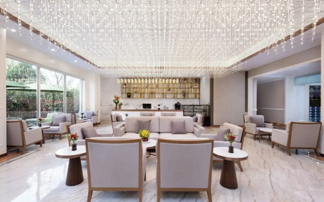 NARADA RESORT SHANGHAI  HOTEL Disney Store
