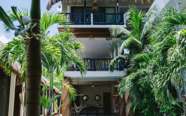 Hotel Lechuga de Mar Tulum with Pool and Beach Club Access