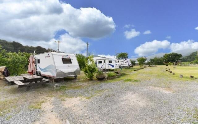 Gapyeong Unak Holiday Caravan Park