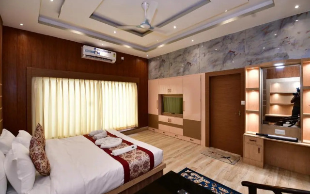 Hotel Nagina Palace