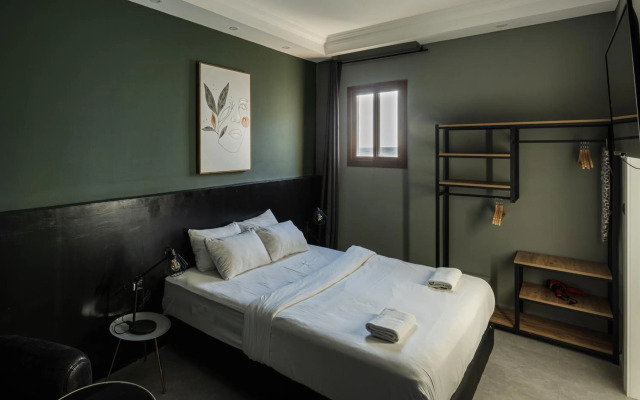 Residence Suites Hotel