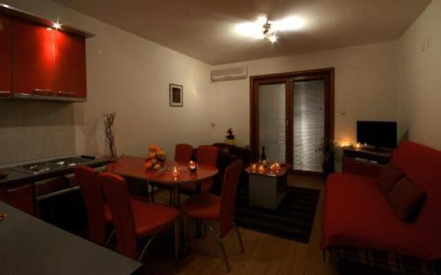 Apartments Iwa Centar