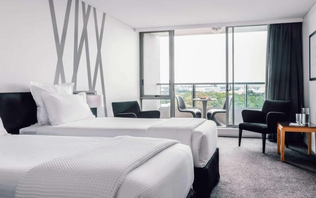 Quay West Suites Melbourne