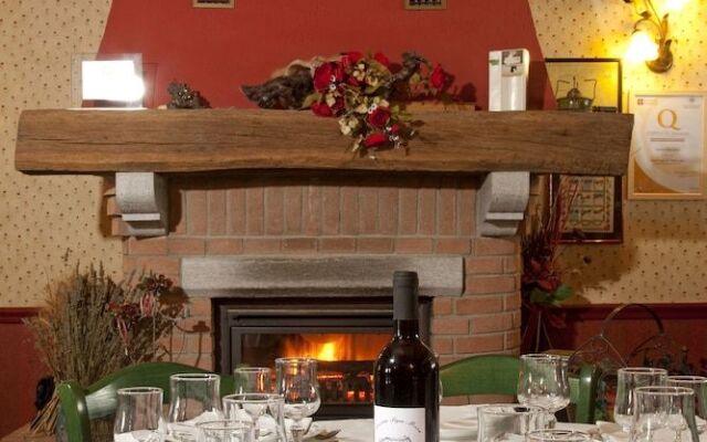 Agriturismo Cascina Papa Mora