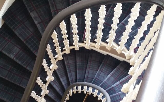 Dryburgh Abbey Hotel