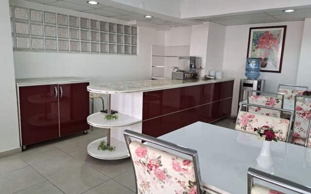 Otel Eratay