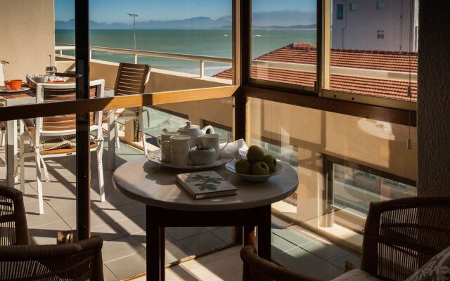 Monaco Gardens Anneline's Self Catering Apartments