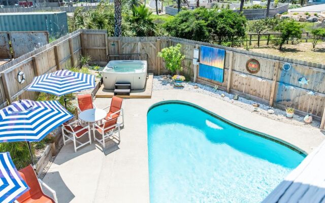 Lajuana Iguana 3 Bedroom Home