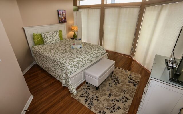 9464flam244fmwh - 244 Flamingo