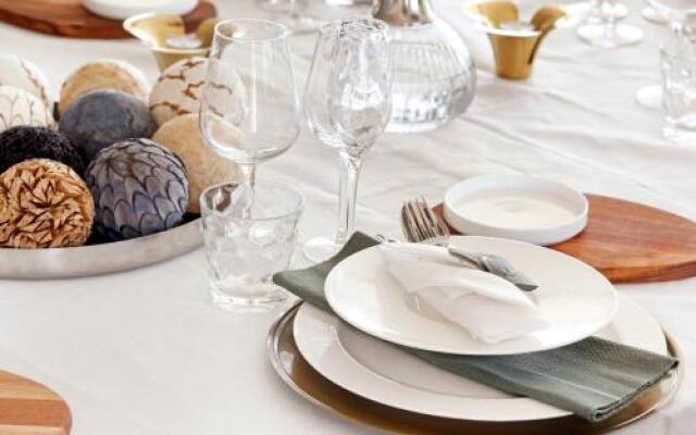 Cali Luxury Suites And Suites Bed And Breakfast