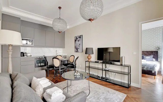 Charming Apartment - 1br/4p - Place Victor Hugo