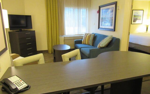 Candlewood Suites Lake Mary, an IHG Hotel