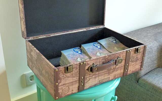 Canvas Atelier Hostel