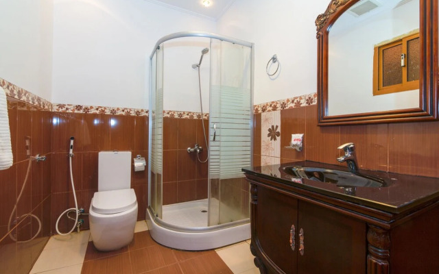 OYO 148 Shathi Almas hotel suites