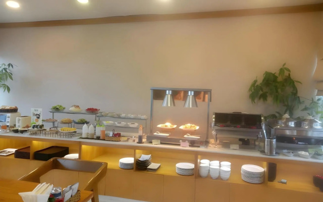Azumaya Hai Ba Trung 1 Hotel
