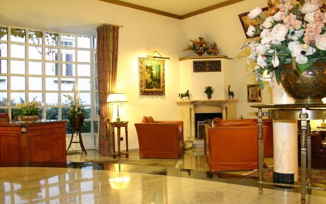 Eden Hotel