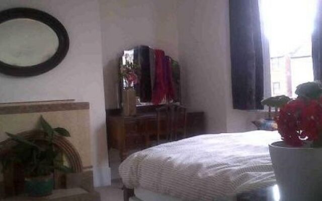 Grove Guest House