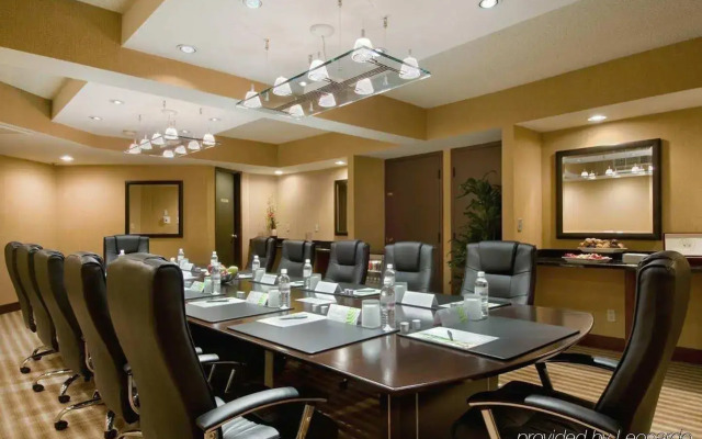 DoubleTree by Hilton Phoenix Mesa