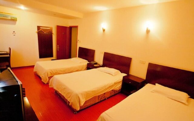 GreenTree Alliance Nanjing HanzhonGMEn Subway Station Hotel
