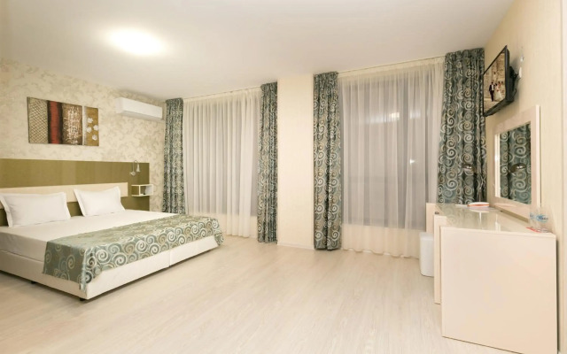 Hotel Capri