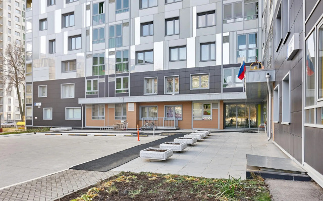 Apartments on Revolution Street, 48a