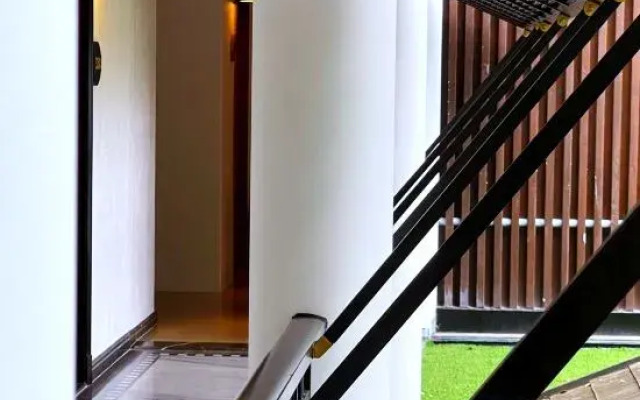 Sanya Muzi Homestay