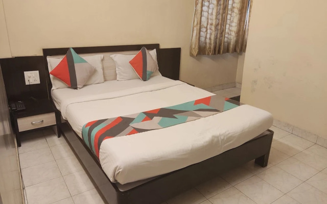 Hotel Mukesh residency