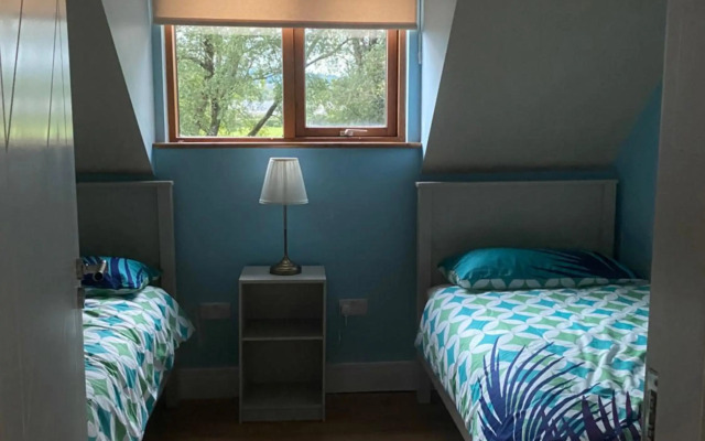 Scarr View 1st floor Apartment