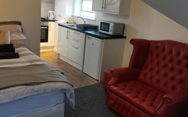 Unique Studio III with free WIFI