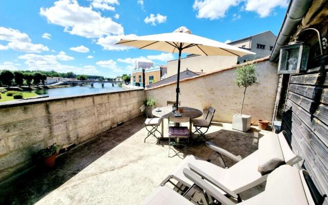 Quai 3 Loft Moderne et Lumineux les Pieds Dans L'eau
