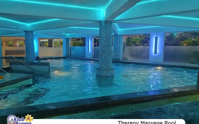 Klub Bunga Butik Resort