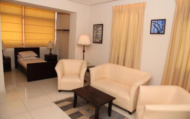 Al Qaderi Apartment Hotel