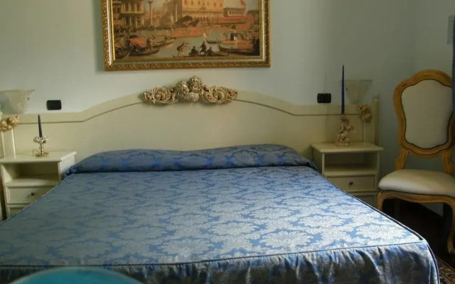 Residence Meublè Cortina