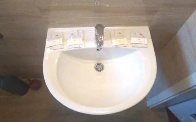 American House Hennela